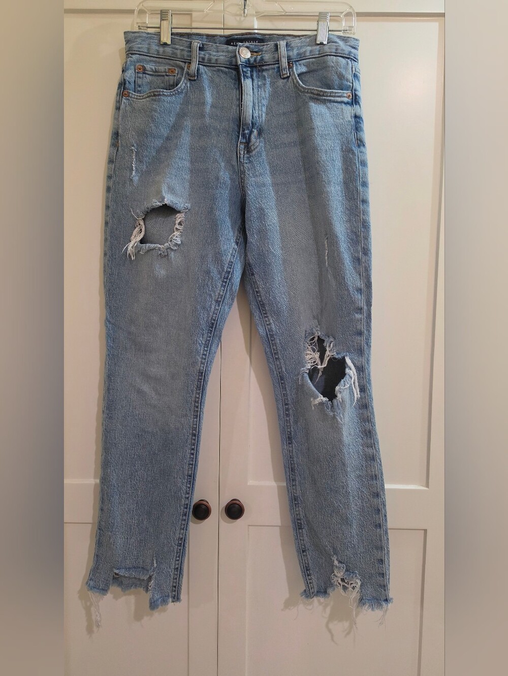 Light Blue Aeropostale  Distressed Women's Jeans